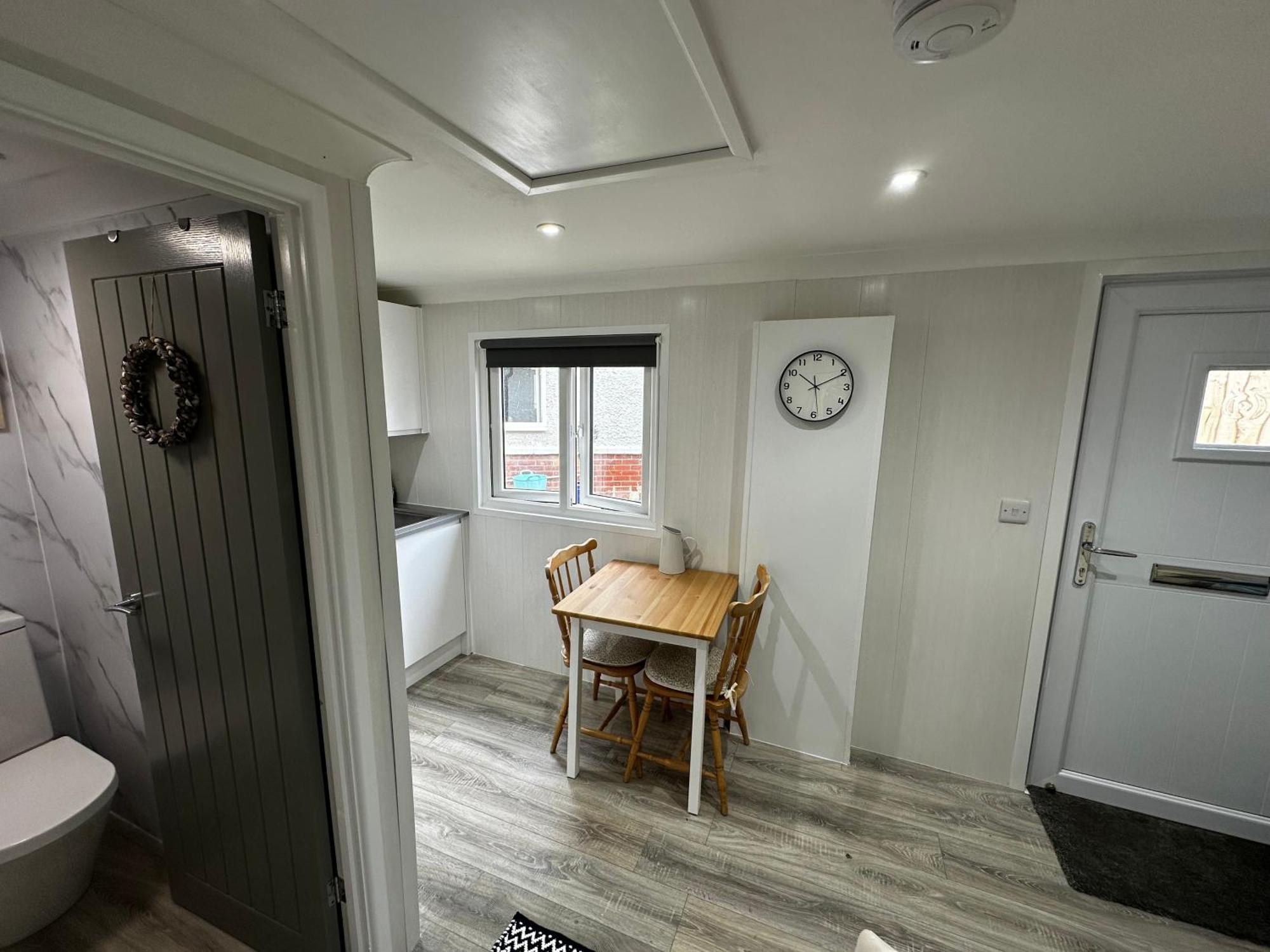 Peaceful Southbourne Studio - Pets Welcome Bournemouth Buitenkant foto
